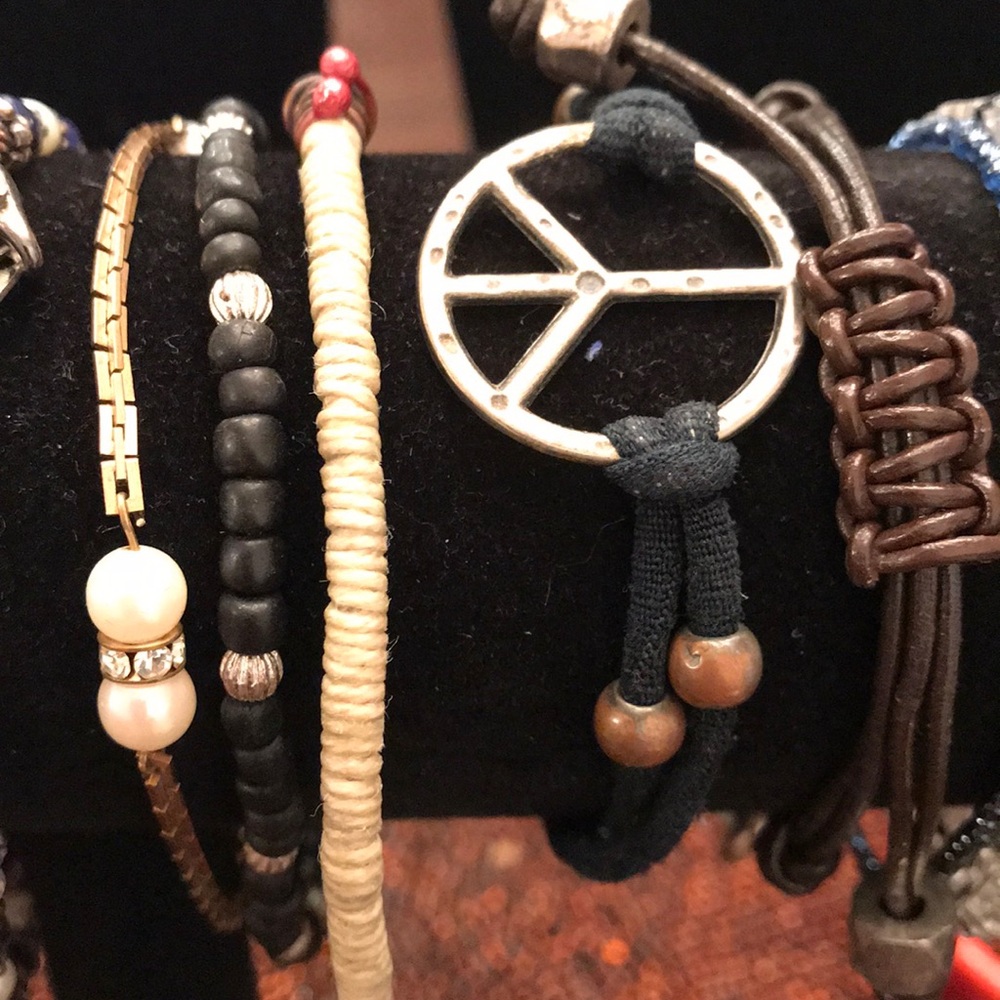 Bracelets - image 6